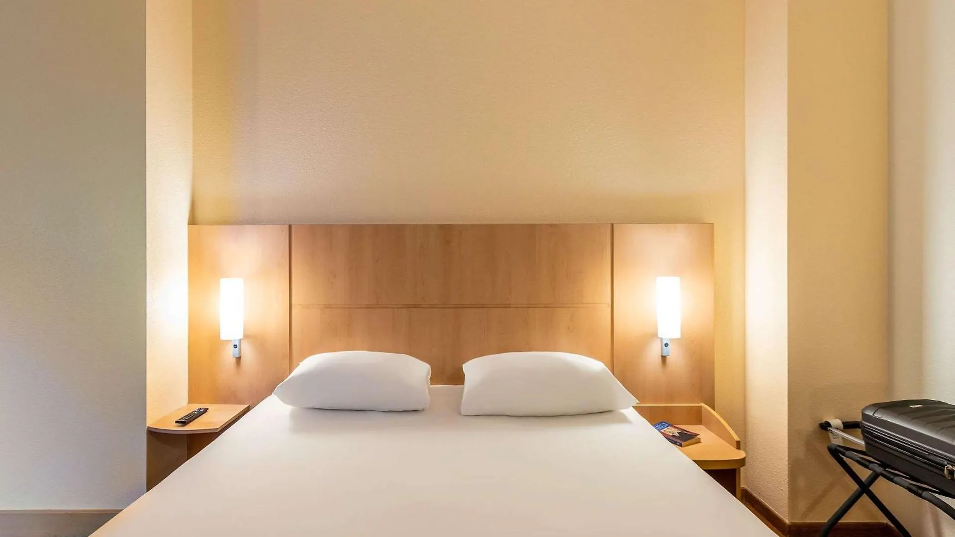 Отель Ibis Bilbao Centro